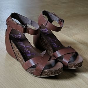 Brown Wedges